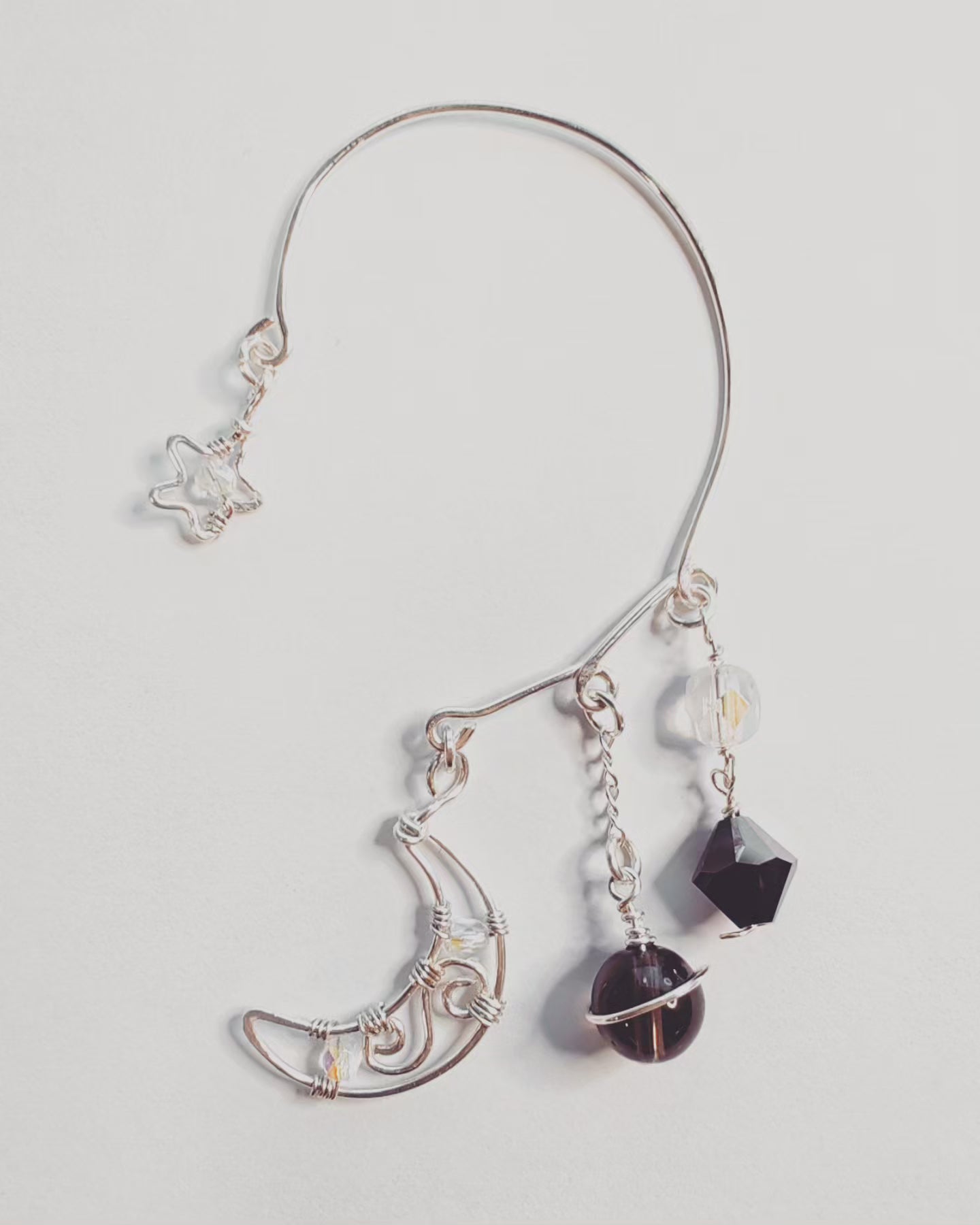 Kuu ear cuff
